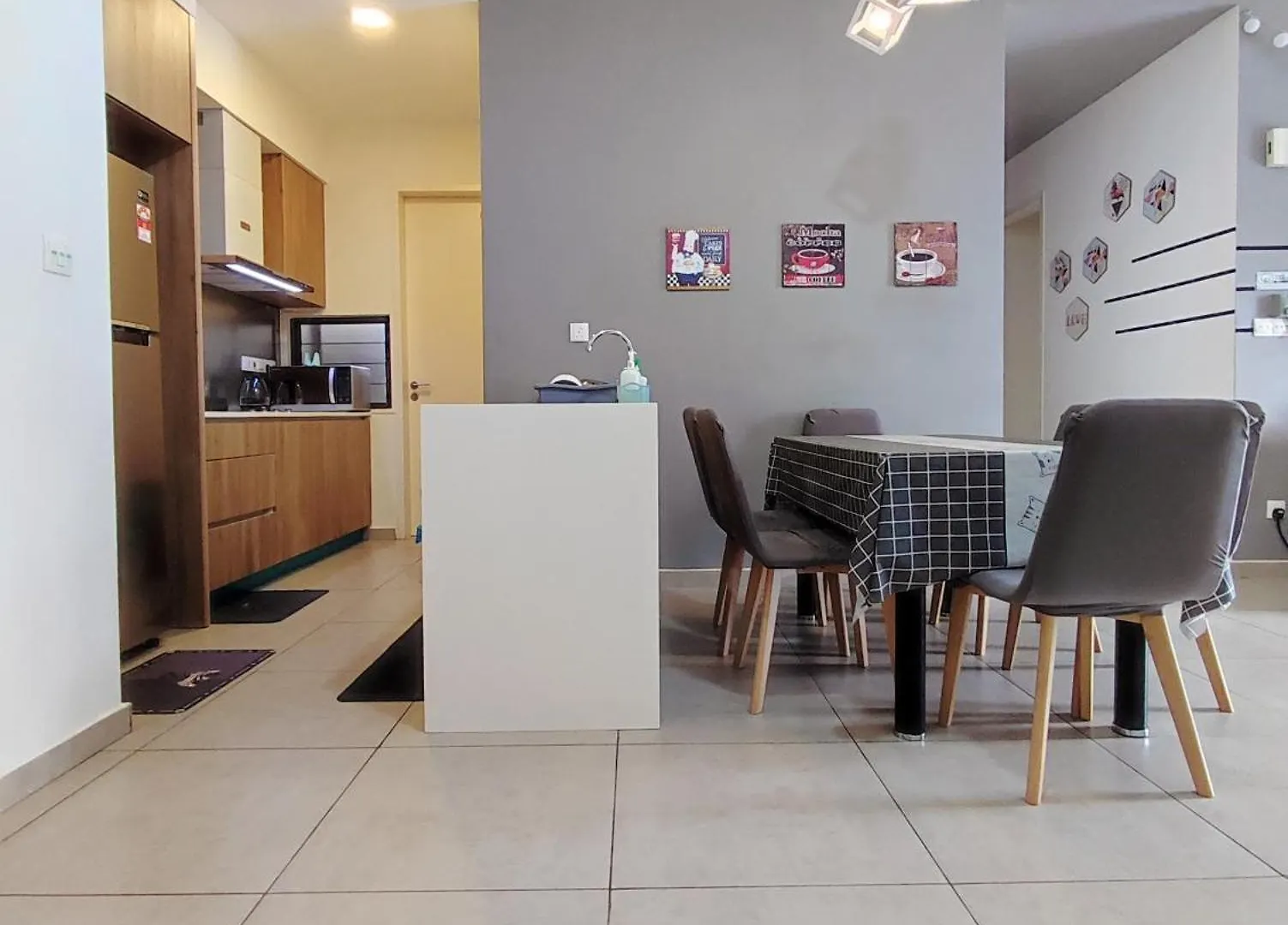 Апартаменты Petalz Residence Family Suite Near Mid Valley, Bukit Jalil, Sunway Куала-Лумпур